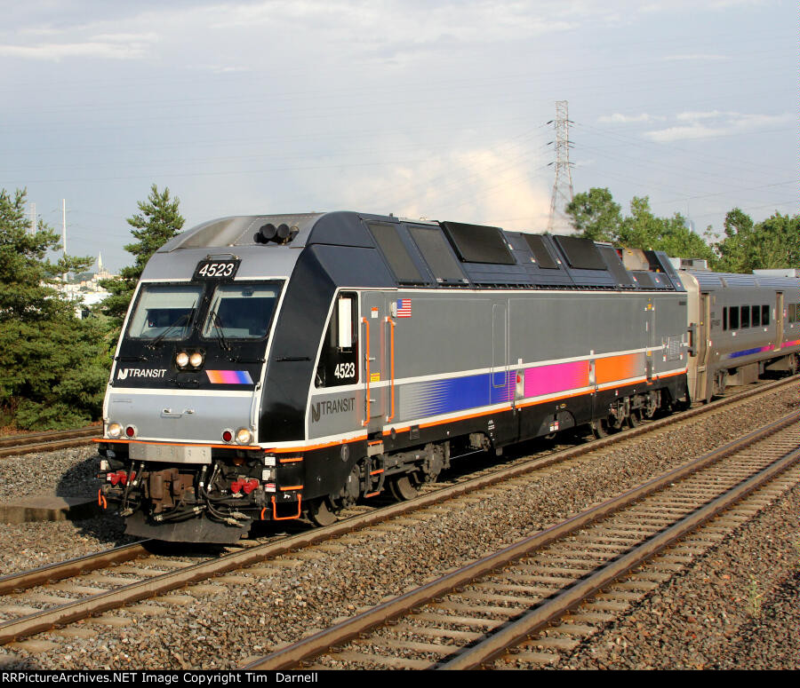 NJT 4523